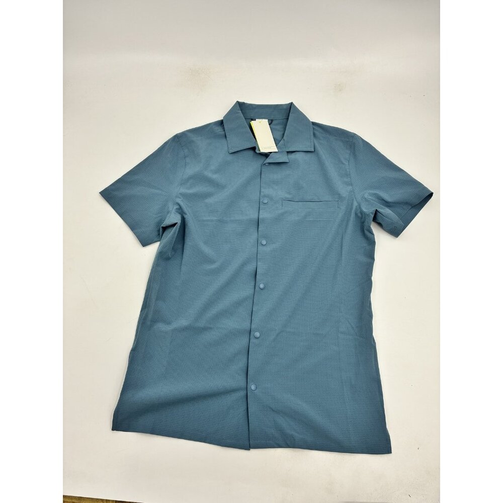 All In Motion Blue Athletic Button Shirt Men’s Size S Short Sleeve Stretch